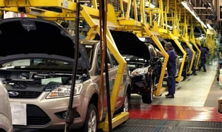 La exportación de vehículos también repuntó y tuvo este mes un aumento del 8.23 por ciento respecto a octubre de 2019. (ARCHIVO) 