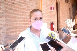 La alcaldesa Marina Vitela Rodríguez calificó como 'misóginas' las declaraciones del diputado local perredista, David Ramos Zepeda, quien este martes calificó como 'inútiles' a las diputadas federales de Morena. (ARCHIVO)