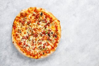 Tu pizza fría no es segura si estuvo toda la noche a temperatura ambiente. (ARCHIVO)