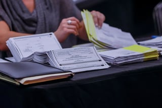 Las autoridades electorales de Georgia anunciaron el miércoles que harán una auditoría de los resultados de las elecciones presidenciales que dará lugar a un recuento completo a mano. (ARCHIVO) 