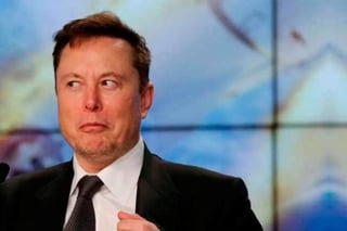 El millonario empresario Elon Musk puso en jaque las pruebas rápidas de COVID-19 a través de su cuenta de Twitter sospechando sobre la falsedad de las mismas. (Especial) 