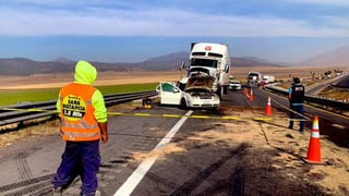 Los hechos ocurrieron en el kilómetro 213+800 de la carretera 57, en el entronque con la carretera a Huachichil.
(TWITTER)