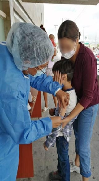 De acuerdo con las autoridades se estará localizando a las madres de familia para la aplicación de vacunas.