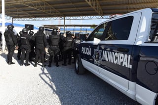 Son 110 millones de pesos los que en suma dejará de percibir los municipios de Coahuila por la “desaparición” del Programa de Fortalecimiento para la Seguridad de los Municipios (Fortaseg).
(EL SIGLO DE TORREÓN)