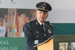 El general Salvador Cienfuegos llegará a México en calidad de lo que es: un ciudadano mexicano más, no con orden de aprehensión. (ARCHIVO)