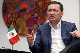 El exsecretario de Gobernación en el periodo de Peña Nieto, Miguel Ángel Osorio Chong, reconoció la gestión del fiscal Gertz Manero para acordar con el Departamento de Justicia de Estados Unidos que se desestimaran los cargos contra el general Salvado Cienfuegos. (ARCHIVO)