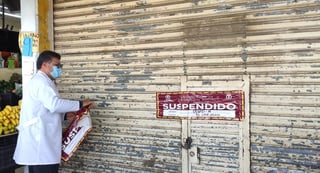 Durante el recorrido, se supervisaron el resto de los locales y espacios del Mercado de Abastos, para garantizar que se cumplan las disposiciones oficiales, necesarias para evitar más contagios por COVID-19 en el municipio de Gómez Palacio.
(EL SIGLO DE TORREÓN)