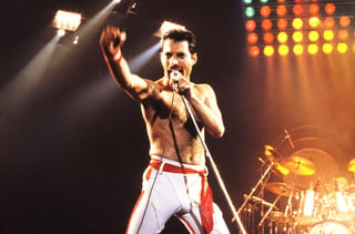 El 24 de noviembre de 1991, Freddie Mercury, uno de los iconos de la música contemporánea, murió en su casa de Londres, Reino Unido, a causa de bronconeumonía, que no pudo soportar por el síndrome que padecía. (ESPECIAL)