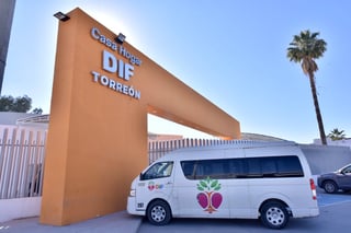 Hay nueve personas que dieron positivo a COVID-19 en la Casa Hogar del DIF Torreón; ya se estableció un cerco sanitario. (ÉRICK SOTOMAYOR)