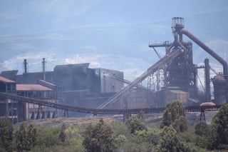 El alcalde de Monclova aseguró que la siderúrgica continúa para el bien de la región Centro.
