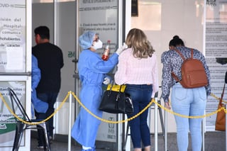Este sábado, la Secretaría de Salud de Coahuila reportó 340 nuevos casos de COVID-19, de los cuales 70 corresponden a la ciudad de Torreón. (ARCHIVO)
