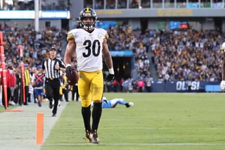 Solo un día después de colocar a tres jugadores en la lista de reserva / COVID-19, los Steelers de Pittsburgh tienen más pruebas que han dado positivo, incluida la del corredor James Conner