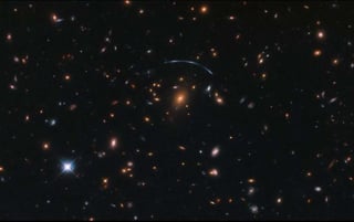 Científicos australianos elaboraron gracias a un poderoso telescopio un mapa del universo que contiene tres millones de galaxias, algunas de ellas jamás vistas, en 300 horas, un tiempo récord, informaron las autoridades. (CORTESÍA) 
