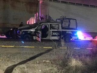 La noche de este martes, dos elementos de la Dirección de Seguridad y Protección Ciudadana de Gómez Palacio, perdieron la vida cuando la patrulla en la que viajaban fue impactada por el tren. (EL SIGLO DE TORREÓN)