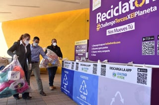Este sábado es el último día de la campaña Reciclatón 2020, que se lleva a cabo mediante una labor en equipo entre el Ayuntamiento de Gómez Palacio y el Centro de Rehabilitación Infantil Teletón (CRIT), a través de la cual se busca alcanzar la meta de 2.5 toneladas de materiales reciclables como PET, HDPE y aluminio. (DIANA GONZÁLEZ)