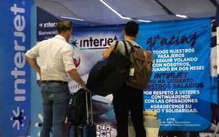 La Asociación Internacional de Transporte Aéreo (IATA, por sus siglas en inglés) suspendió la venta de boletos de Interjet a través de agencias de viaje. (ARCHIVO)