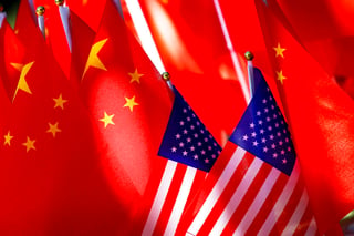 El Gobierno de Estados Unidos anunció este miércoles sanciones contra dos empresas chinas y otras dos emiratíes por haber ayudado a exportar productos petroquímicos de la iraní Triliance, que fue designada a principios de este año por Washington.