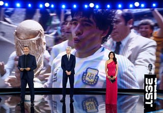 La gala The Best, celebrada de forma telemática desde la sede de la FIFA en Zúrich, se convirtió en un escenario de primera magnitud para homenajear a Diego Armando Maradona y Paolo Rossi. (AGENCIAS) 
