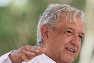  El presidente mexicano, Andrés Manuel López Obrador, anunció este domingo que una empresa del Ejército se encargará de administrar el Tren Maya en el sureste, además de otros aeropuertos de la región y de la capital. (ARCHIVO)