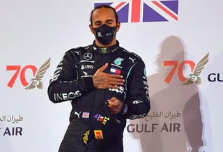 Lewis Hamilton confesó que no la pasó bien cuando se contagió de COVID-19, e incluso perdió cuatro kilos en una semana. (EFE)