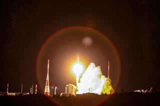 El director general de Roscosmos, la agencia espacial de Rusia, Dmitri Rogozin, exigió a las autoridades de Estados Unidos anular, a fin de conservar la cooperación espacial entre ambos países, las sanciones adoptadas contra dos empresas rusas del sector. (ARCHIVO) 