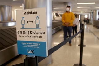 California anunció que aumentará las medidas restrictivas ante el incremento de casos de contagios. (EFE) 