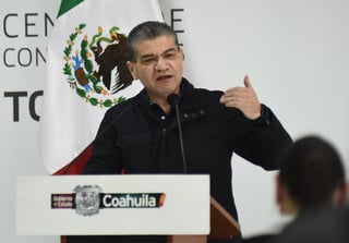 El gobernador priista de Coahuila, Miguel Ángel Riquelme, compartió un mensaje con motivo del fin del 2020, confiando que el 2021 sea un año 'en que los ciudadanos saldremos adelante en esta emergencia sanitaria'. (ARCHIVO)
