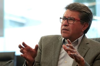 El coordinador de Morena en el Senado y presidente de la Junta de Coordinación Política, Ricardo Monreal Ávila, aseguró que es falso que esté incidiendo en los procesos internos de su partido. (ARCHIVO)