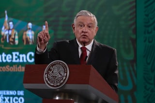 López Obrador dijo lamentar la pérdida de vidas en la protesta y toma del Capitolio; sin embargo, reiteró su apego a las políticas mexicanas y señaló que 'no vamos a intervenir en estos asuntos que corresponde resolver a los estadounidenses'.