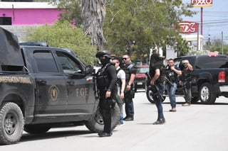  El reporte de un supuesto grupo de hombres armados en la comunidad de Hermanas, municipio de Escobedo, generó la movilización de cuerpos policiacos de las regiones Centro y Carbonifera de Coahuila.(EL SIGLO COAHUILA)