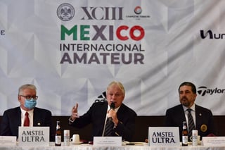 Ayer fue la presentación del Campeonato Nacional de Aficionados, uno de los torneos de golf más importantes en el país, el cual se llevará a cabo del 10 al 13 de junio en el Campestre Torreón. (ERICK SOTOMAYOR)