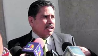 El médico neurocirujano Guillermo Burciaga Alvarado se suma al número de galenos que han muerto por Covid-19 en el estado Durango; ya van 12 en la capital.
(EL SIGLO DE TORREÓN)