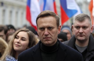 El líder opositor ruso Alexéi Navalni fue detenido hoy por la policía en el control de pasaportes del aeropuerto Sheremetievo de Moscú, según las imágenes en directo transmitidas por varios medios digitales. (ARCHIVO) 