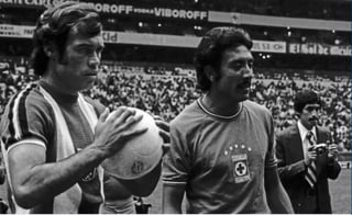 Gustavo Peña, el Halcón, mítico jugador mexicano y seleccionado en los Mundiales de Inglaterra 1966 y México 70, falleció a los 78 años de edad. ( CORTESIA / EL UNIVERSAL)