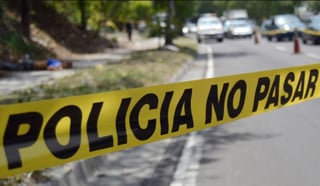 La policía estatal había sido privada de la libertad en Irapuato, el domingo pasado, cuando se encontraba con su esposo, taxista, quien también fue asesinado.
(ARCHIVO)