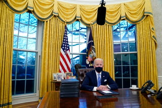 El presidente estadounidense, Joe Biden, firmó este miércoles una orden ejecutiva para salvaguardar el programa DACA, que protege de la deportación a unos 650,000 indocumentados que llegaron a Estados Unidos cuando eran niños, conocidos como 'soñadores'. (AGENCIAS / AP) 