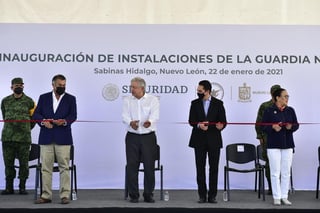 Al manifestar que se tiene 'un ojo en el gato y otro al garabato', el presidente Andrés Manuel López Obrador aseguró que a la par de atender la pandemia del COVID-19 también se combate la corrupción para desterrarla de México. (TWITTER)