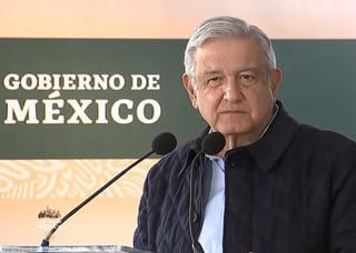 El presidente Andrés Manuel López Obrador manifestó que se tienen que 'ir al carajo' y 'mandar por un tubo' las prácticas de fraudes electorales, como la compra de votos, entrega de despensa, falsificación de actas y relleno de urnas. (ESPECIAL)