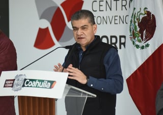 Asegura Riquelme que Coahuila va un paso adelante en materia de salud y reactivación económica.