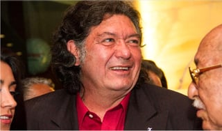 El empresario Jorge Hank Rhon se registró este martes como candidato ciudadano por el Partido Encuentro Solidario (PES) para competir por la gubernatura de Baja California. (ESPECIAL)