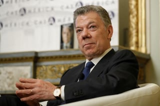 La desmovilizada guerrilla de las FARC planeó atentar contra la vida del expresidente de Colombia, Juan Manuel Santos (foto). (ARCHIVO) 