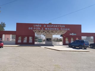 Derivado de la reunión del Subcomité Regional de Salud, celebrada el pasado lunes en la ciudad de Torreón, se decidió reanudar de manera paulatina las actividades en la Unidad Deportiva de Francisco I. Madero. (MARY VÁZQUEZ)