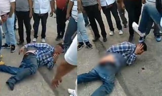 En redes sociales se difundieron imágenes que muestran a los taxistas someter a golpes al presunto asaltante (CAPTURA) 