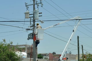 Coahuila y Durango fueron de los seis estados con afectaciones en el suministro de electricidad ayer por la mañana, junto a Chihuahua, Nuevo León, Tamaulipas y Zacatecas. (ARCHIVO)