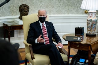El presidente de Estados Unidos, Joe Biden, recibió este miércoles en la Casa Blanca a destacados líderes sindicales del país, en un intento de ampliar los apoyos a su propuesta de rescate económico de 1.9 billones de dólares. (ARCHIVO)