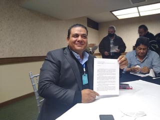 Alejandro Mata Valadez renunció a su cargo como coordinador de Movimiento Ciudadano (MC) en Gómez Palacio y también abandona su militancia.
(EL SIGLO DE TORREÓN)