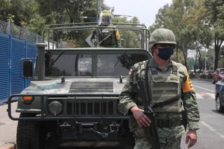 López Obrador afirmó que el Ejército mexicano es un pilar del Estado mexicano y garantía de seguridad para los ciudadanos. (ARCHIVO)