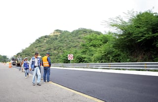 Caminos y Puentes Federales (Capufe) informó esta mañana el cierre de un tramo de la supercarretera Durango-Mazatlán.
(ARCHIVO)