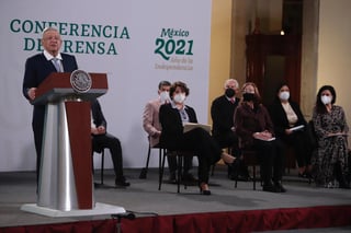 López Obrador expresó su tristeza y sus condolencias por la muerte del senador Radamés Salazar Solorio (Morena) y de cinco elementos del Ejército mexicano. (EL UNIVERSAL)