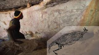 La figura de un canguro de dos metros ha sido identificada como la pintura rupestre intacta más antigua de Australia, con una antigüedad estimada en 17,300 años, publica la revista científica Nature Human Behaviour. (ESPECIAL) 